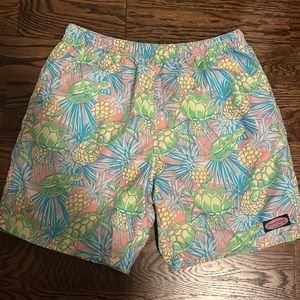Vineyard Vines Men’s Medium Swim Trunks Bathing Suit Board Shorts Turtles